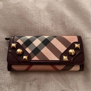 Burberry wallet